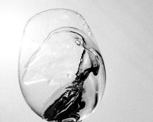 wine glass photo credit klara kulikova